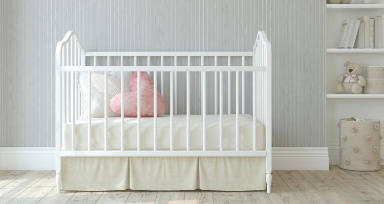 Zu sehen ist Bild 1 zum Beitrag mit dem Thema: Baby-Gitterbett: Ein umfassender Leitfaden für Eltern